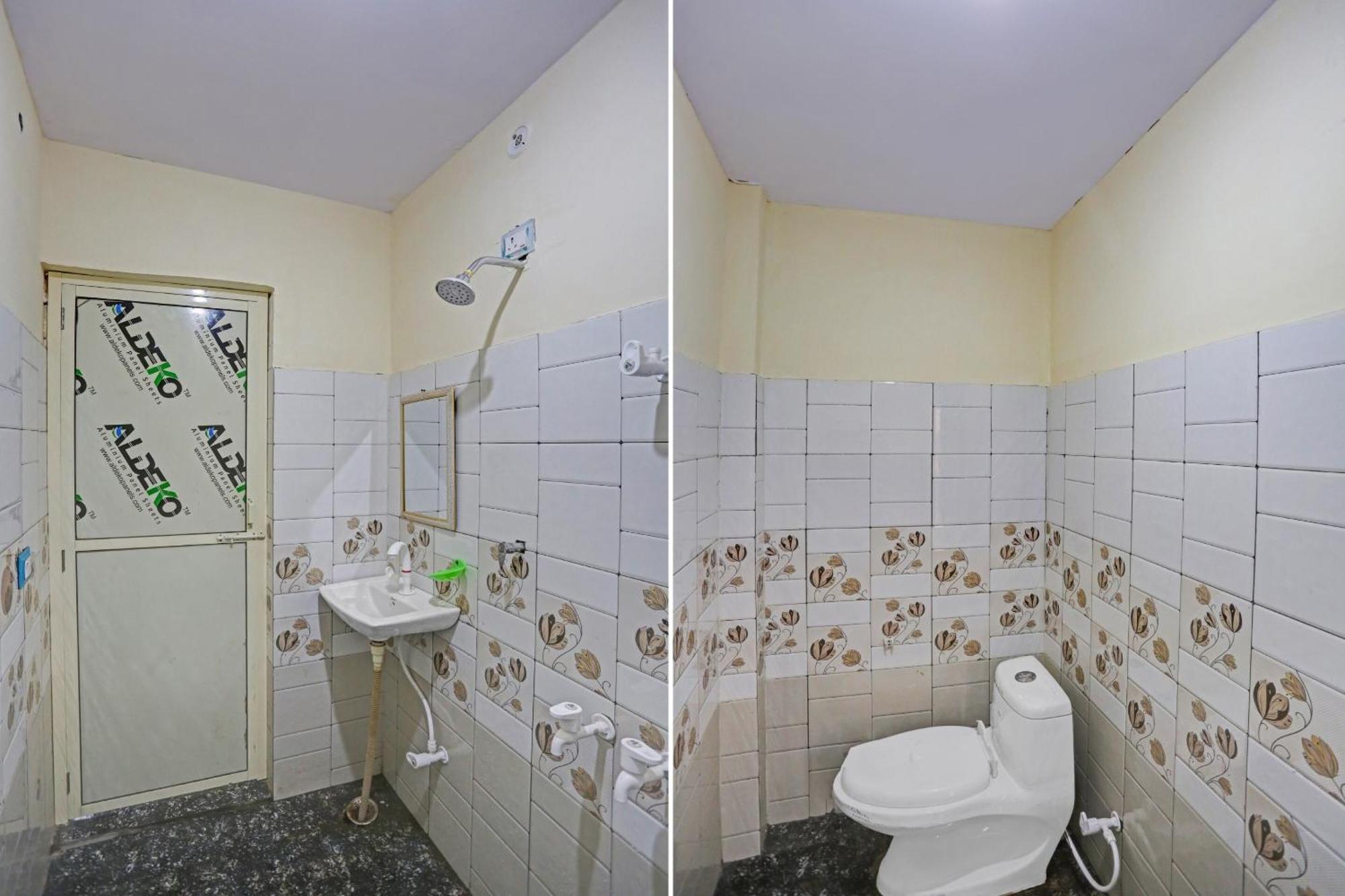 O Royal Palace Near Vishwa Vidyalaya Metro Station 3* New Delhi